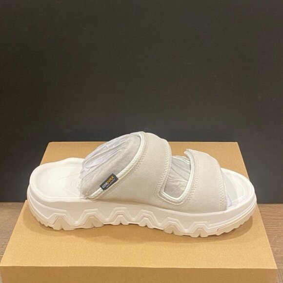 Ugg Light Beige Captrail Strap Slide Sandals Shoes Heels Flats NEW - Picture 2 of 4